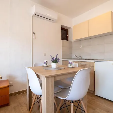 Frane Apartamento Neum